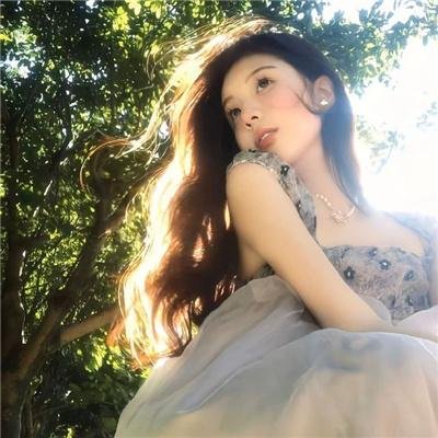 红袍与黑幕